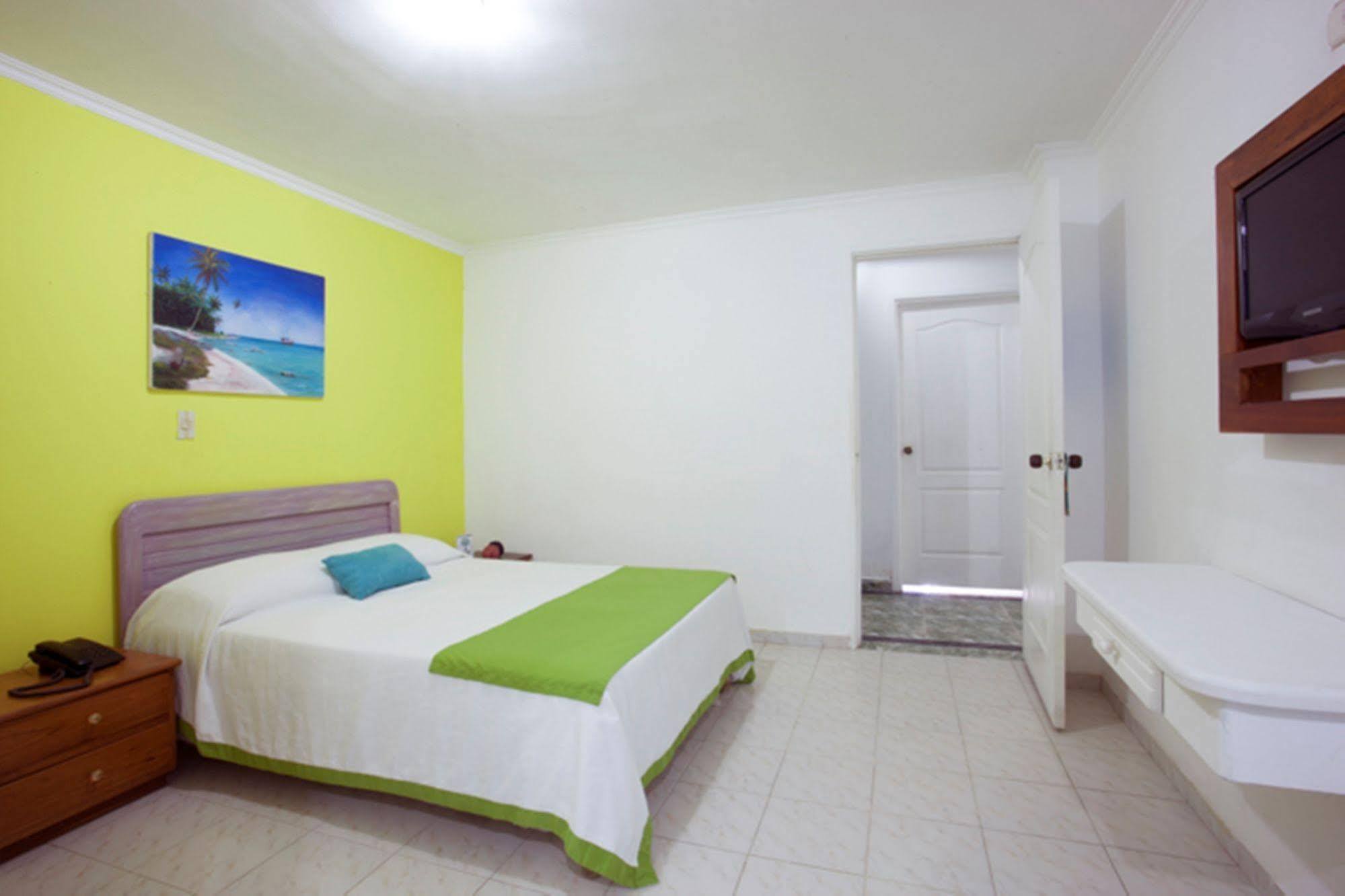 On Vacation Coral Flower San Andrés エクステリア 写真